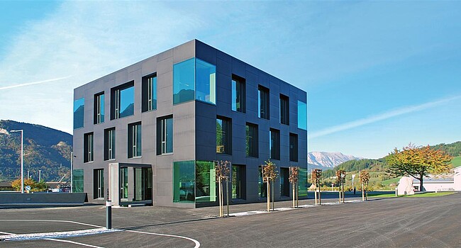 Bürohaus J.